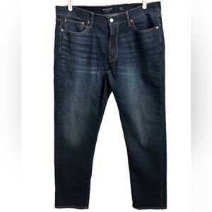 Lucky Brand Jeans ~ Size 38x30